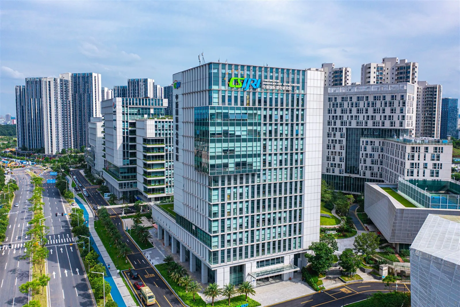 和润天下公司办公环境